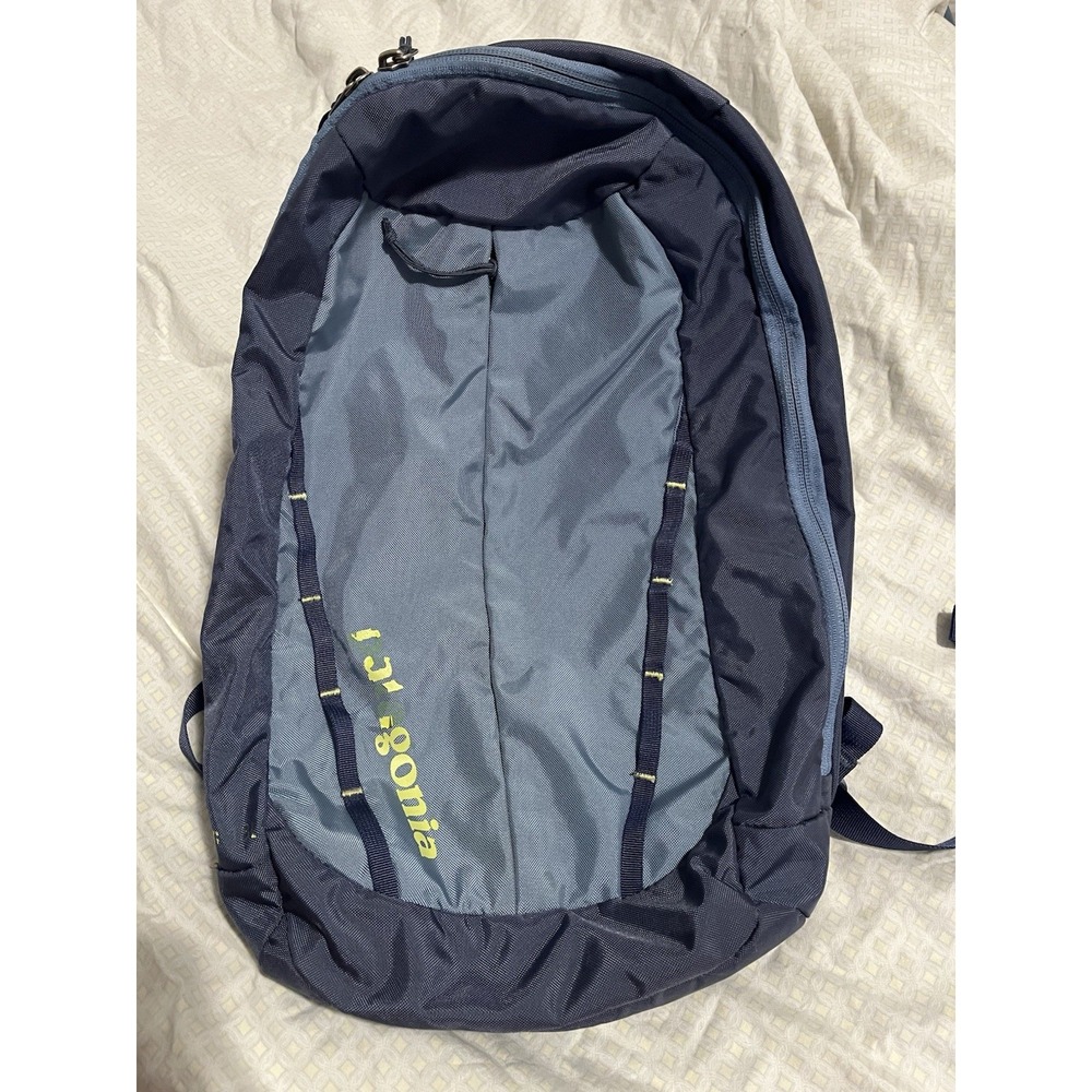 Patagonia Blue Atom 18L Backpack Daypack Bag